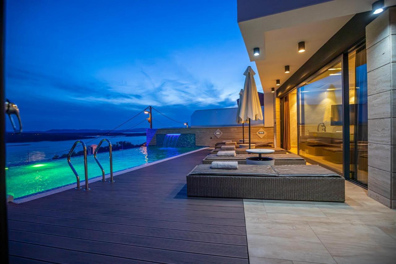 Villa Marassi With Heated Pool, Hot Tub And Sauna Crikvenica Buitenkant foto