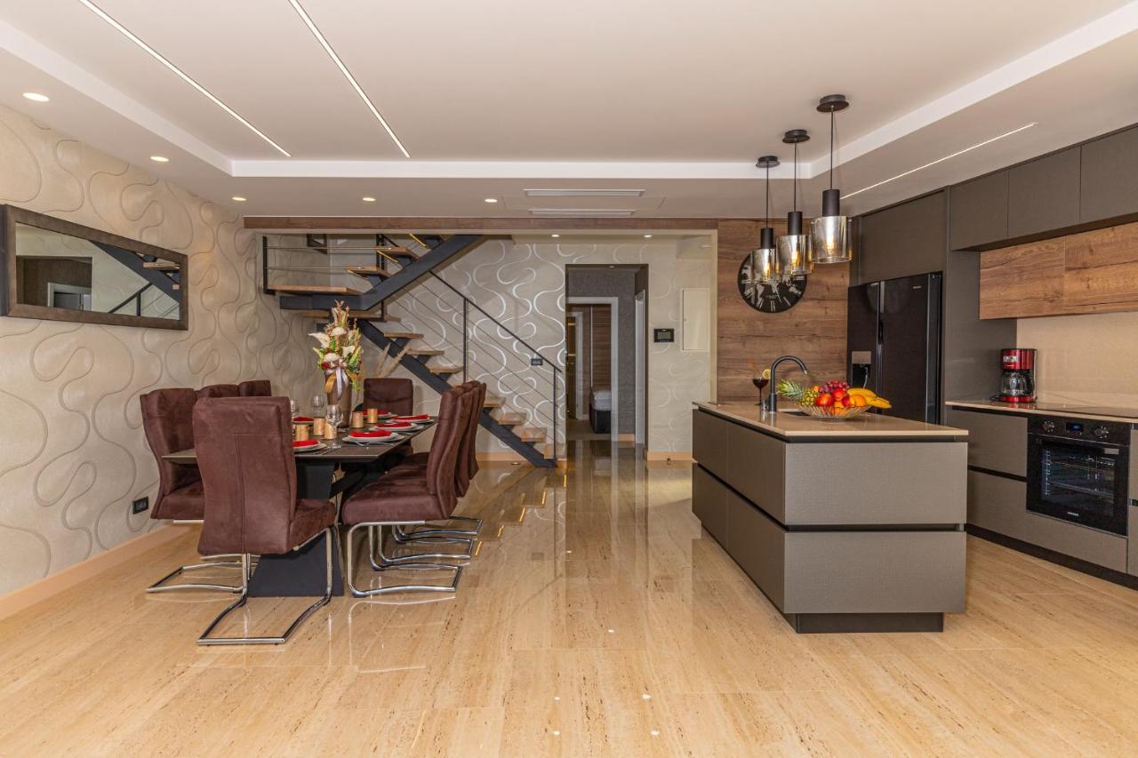 Villa Marassi With Heated Pool, Hot Tub And Sauna Crikvenica Buitenkant foto