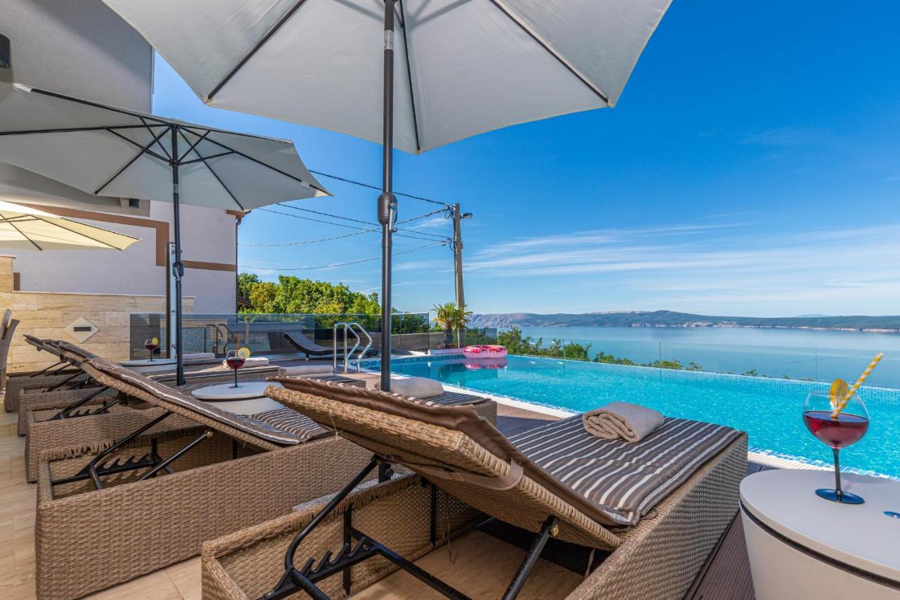 Villa Marassi With Heated Pool, Hot Tub And Sauna Crikvenica Buitenkant foto